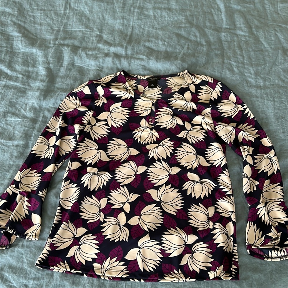 AT blouse